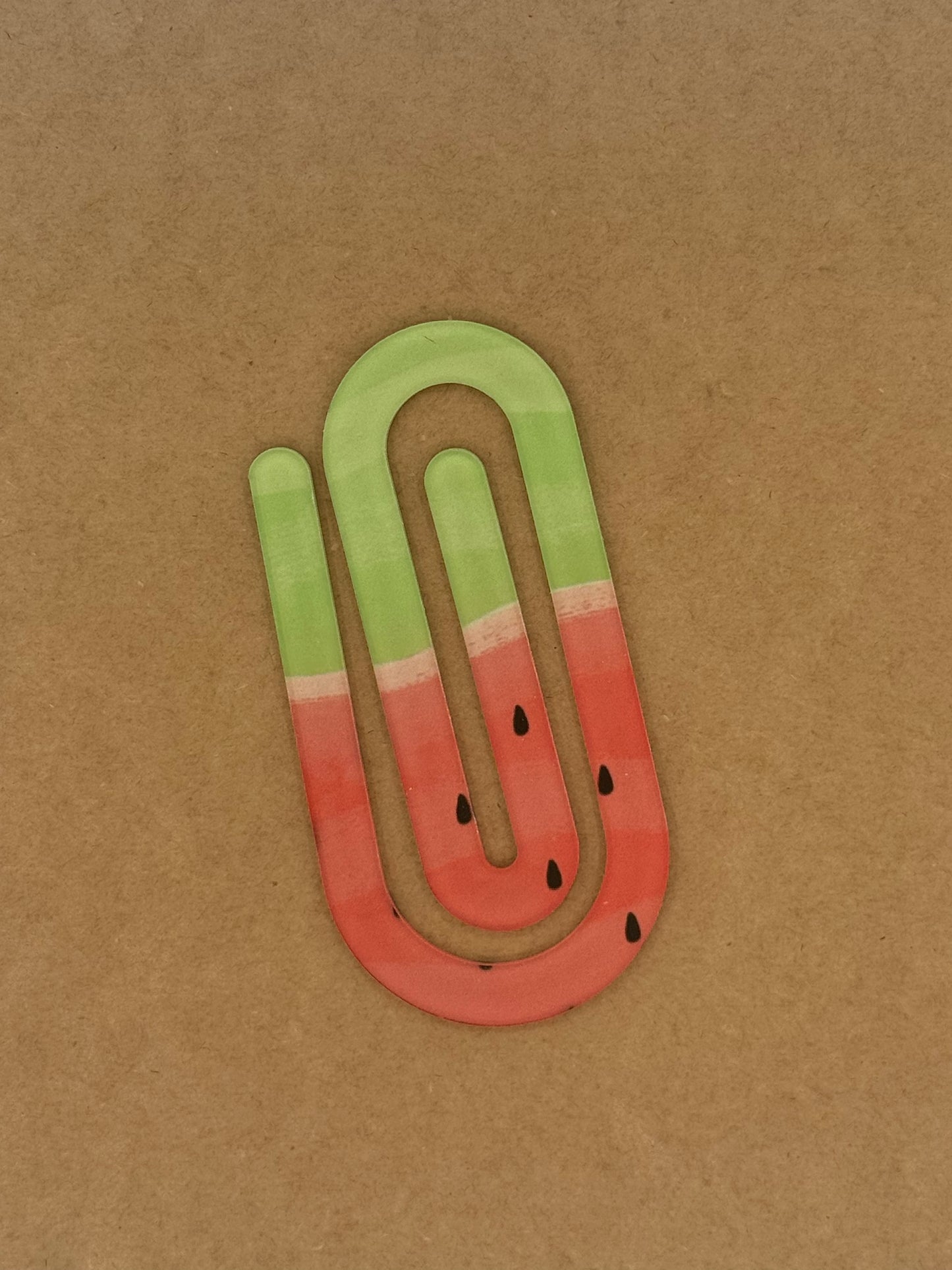 Oversize Paperclip